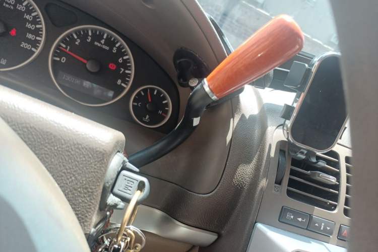 Used Buick GL8 2013 2.4L Classic Edition Gear Lever