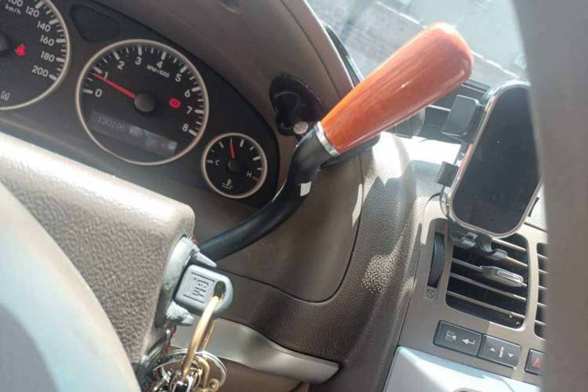 Used Buick GL8 2013 2.4L Classic Edition Gear Lever