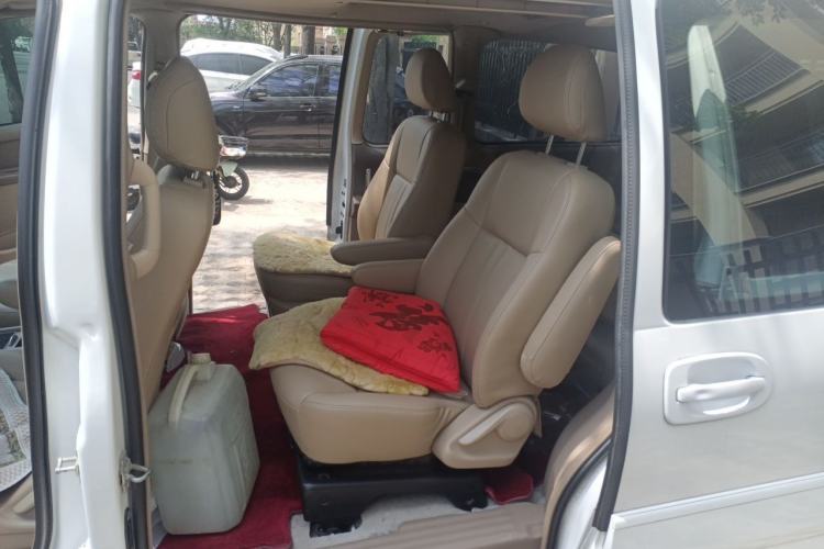 Used Buick GL8 2013 2.4L Classic Edition Left Rear Seat