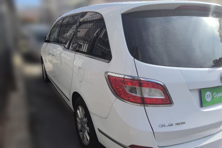 Used Buick GL8 2013 3.0L GT Luxury Business Haoya Edition Rear Left 45 Deg