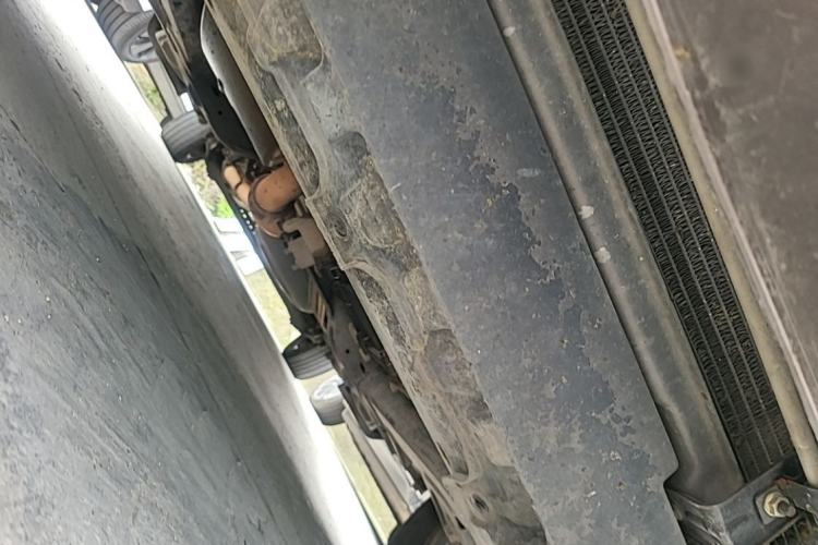 Used Buick GL8 2013 2.4L Executive Edition Chassis Front