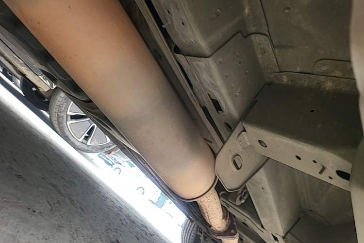 Used Buick GL8 2013 2.4L Executive Edition Chassis Rear Right