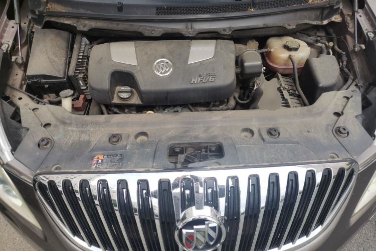 Used Buick GL8 2013 3.0L GT Luxury Business Haoya Edition Engine Bay