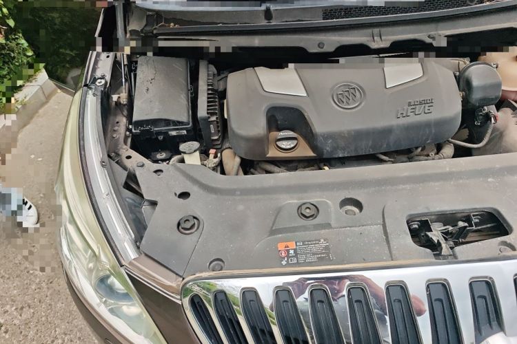 Used Buick GL8 2013 3.0L XT Luxury Business Flagship Edition Engine Bay Right