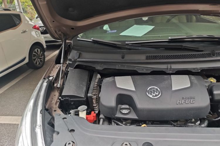 Used Buick GL8 2013 3.0L GT Luxury Business Haoya Edition Engine Bay Right