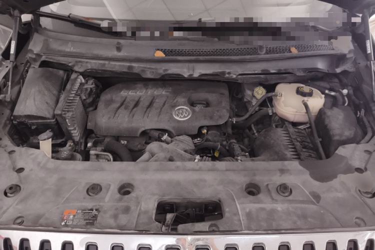 Used Buick GL8 2013 2.4L CT Luxury Business Comfort Edition Engine Bay