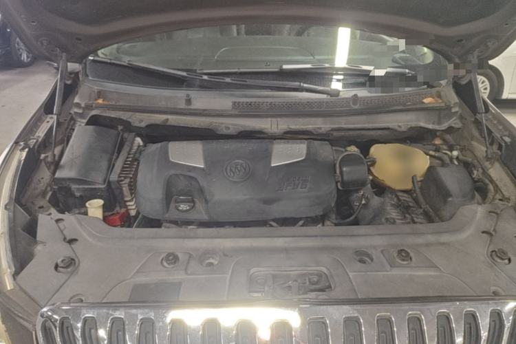 Used Buick GL8 2013 3.0L GT Luxury Business Haoya Edition Engine Bay