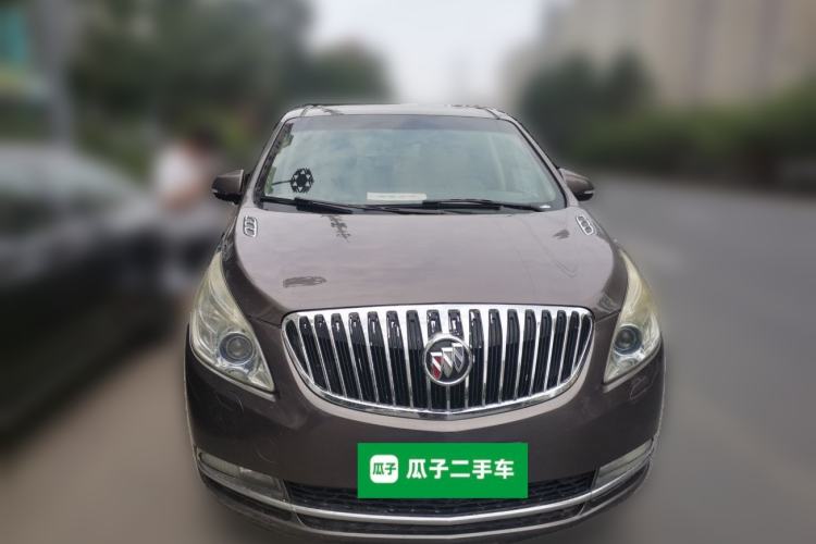 Used Buick GL8 2013 3.0L GT Luxury Business Haoya Edition Front