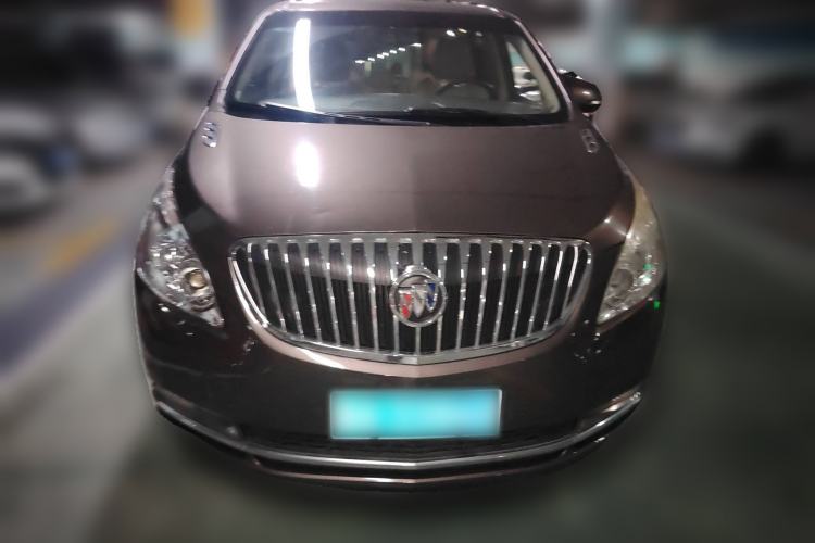 Used Buick GL8 2013 2.4L CT Luxury Business Comfort Edition Front