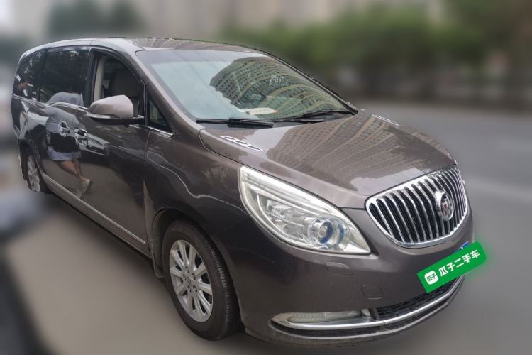 Used Buick GL8 2013 3.0L GT Luxury Business Haoya Edition Front Right 45 Deg