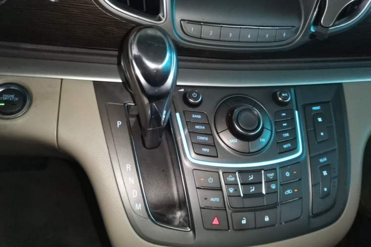 Used Buick GL8 2013 2.4L CT Luxury Business Comfort Edition Gear Lever