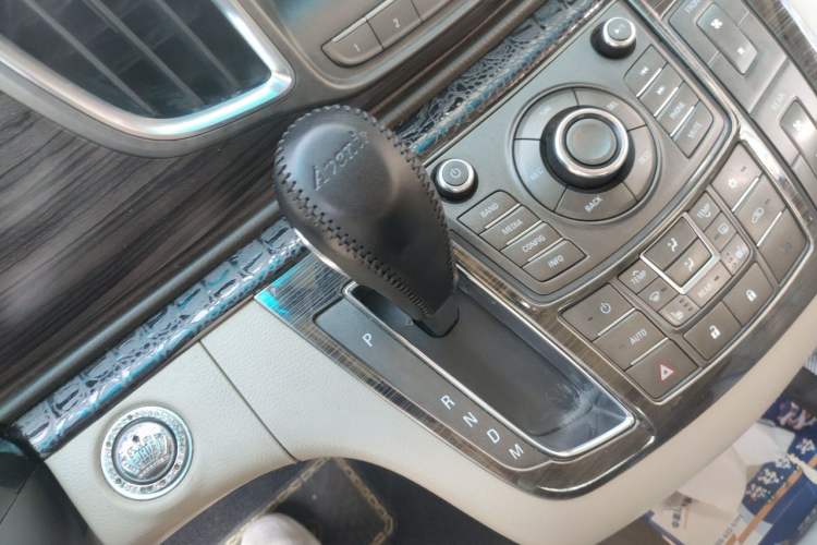 Used Buick GL8 2013 3.0L GT Luxury Business Haoya Edition Gear Lever