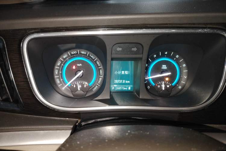 Used Buick GL8 2013 2.4L CT Luxury Business Comfort Edition Instrument Cluster