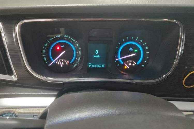 Used Buick GL8 2013 3.0L GT Luxury Business Haoya Edition Instrument Cluster