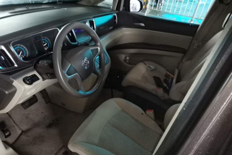 Used Buick GL8 2013 2.4L CT Luxury Business Comfort Edition Left Front Seat