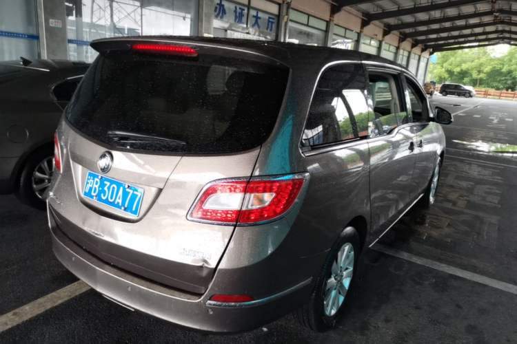 Used Buick GL8 2013 2.4L CT Luxury Business Comfort Edition Rear Right 45 Deg