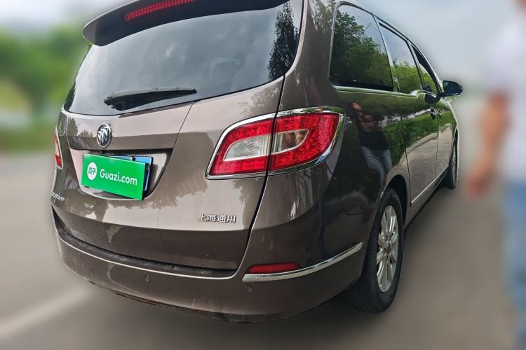 Used Buick GL8 2013 3.0L XT Luxury Business Flagship Edition Rear Right 45 Deg