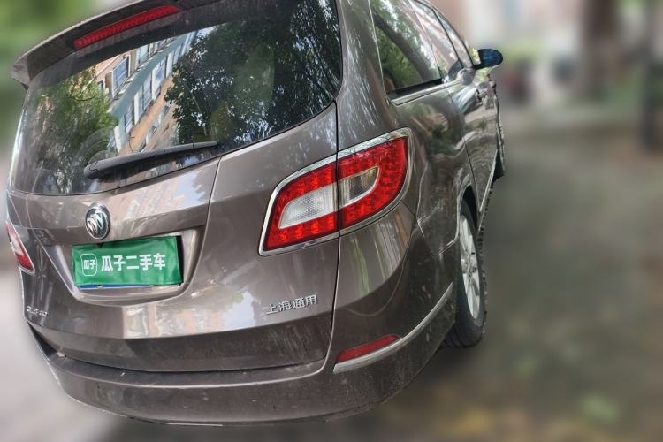 Used Buick GL8 2013 3.0L XT Luxury Business Flagship Edition Rear Right 45 Deg