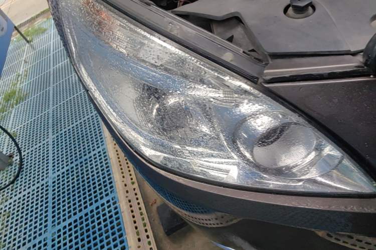 Used Buick GL8 2013 2.4L CT Luxury Business Comfort Edition Right Front Headlight