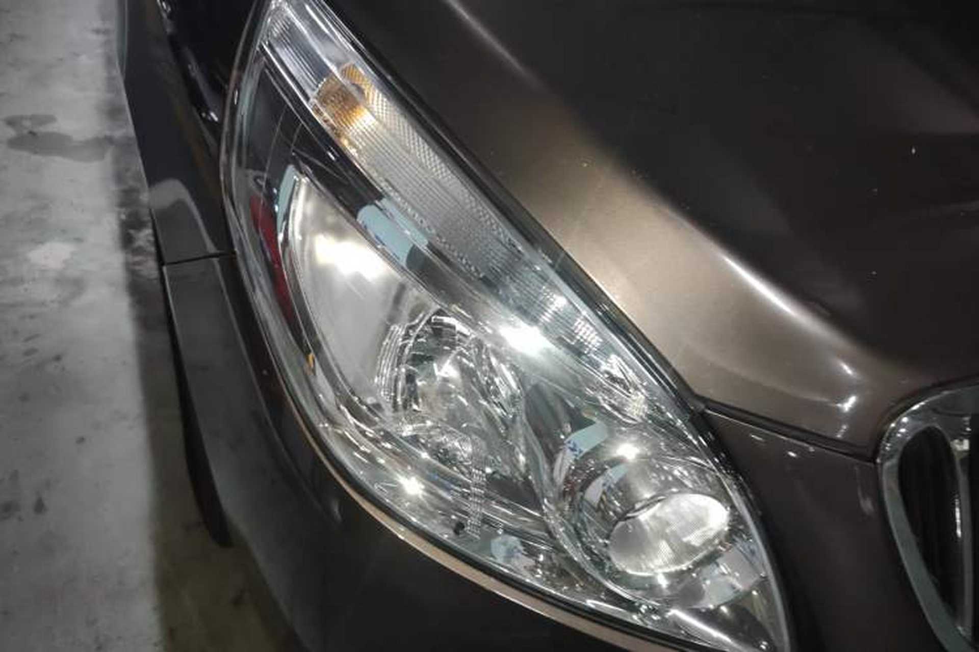 Used Buick GL8 2013 2.4L CT Luxury Business Comfort Edition Right Front Headlight