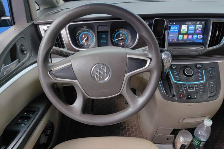 Used Buick GL8 2013 2.4L CT Luxury Business Comfort Edition Steering Wheel
