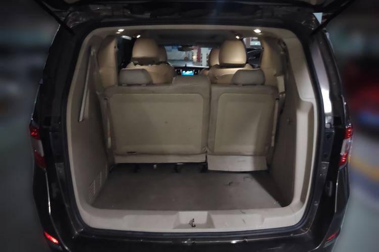 Used Buick GL8 2013 2.4L CT Luxury Business Comfort Edition Trunk