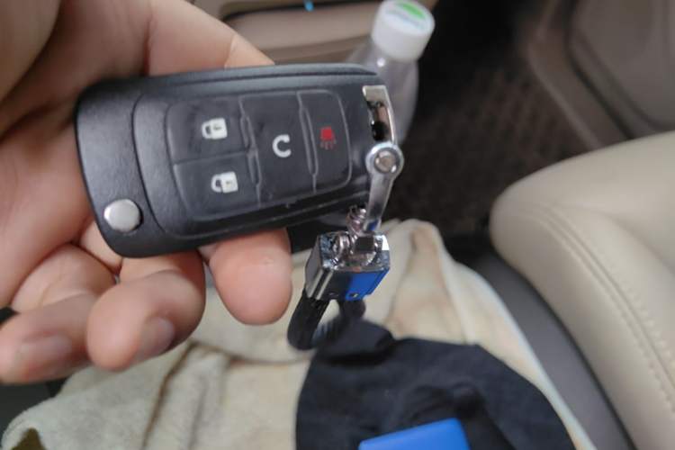 Used Buick GL8 2013 2.4L CT Luxury Business Comfort Edition Vehicle Key