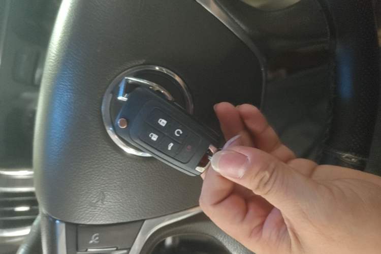 Used Buick GL8 2013 3.0L GT Luxury Business Haoya Edition Vehicle Key