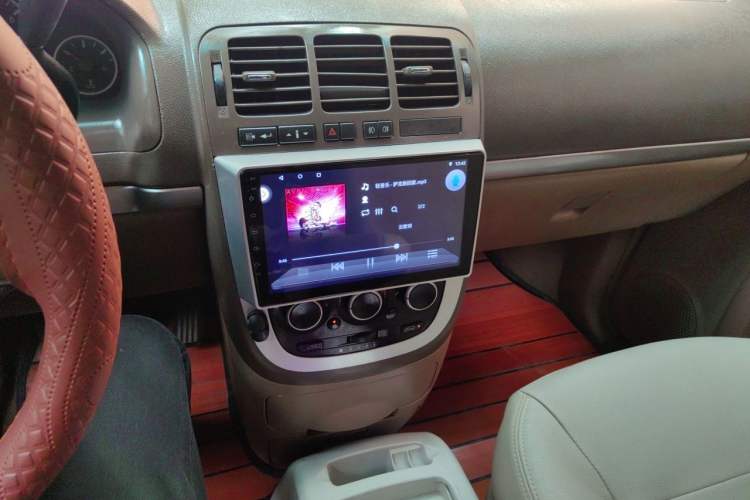 Used Buick GL8 2014 2.4L Classic Edition Audio And AC Panel
