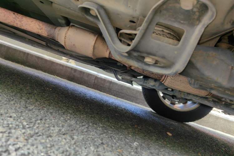 Used Buick GL8 2014 2.4L Comfort Edition Chassis Front Right