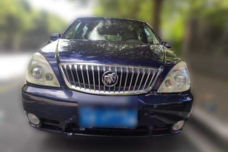 Used Buick GL8 2014 2.4L Comfort Edition Front