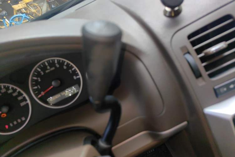 Used Buick GL8 2014 2.4L Comfort Edition Gear Lever
