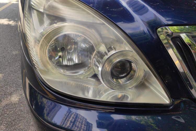 Used Buick GL8 2014 2.4L Comfort Edition Right Front Headlight