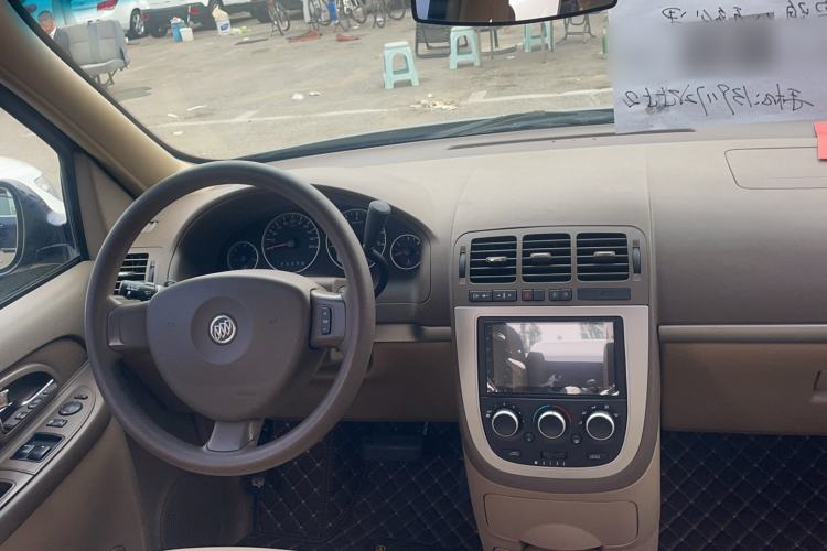 Used Buick GL8 2014 2.4L Classic Edition Audio And AC Panel
