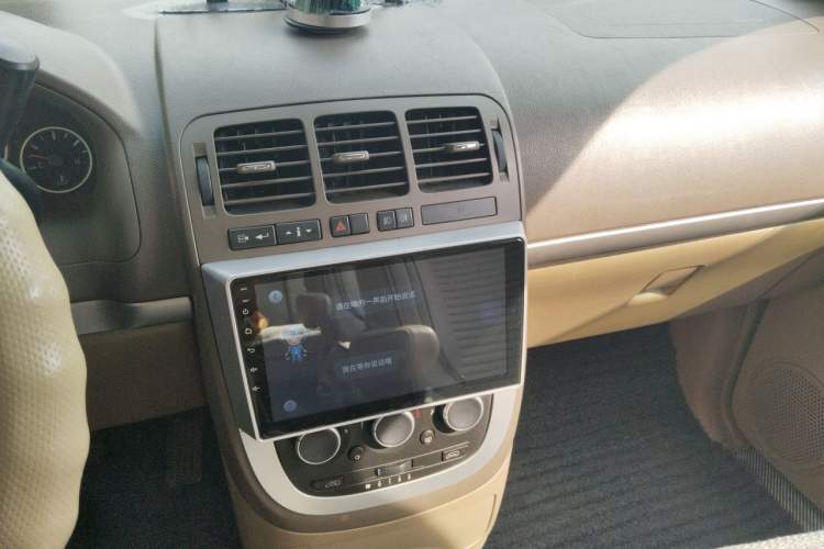 Used Buick GL8 2014 2.4L Classic Edition Audio And AC Panel