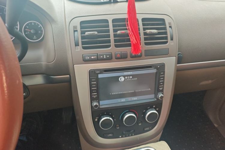 Used Buick GL8 2014 2.4L Classic Edition Audio And AC Panel