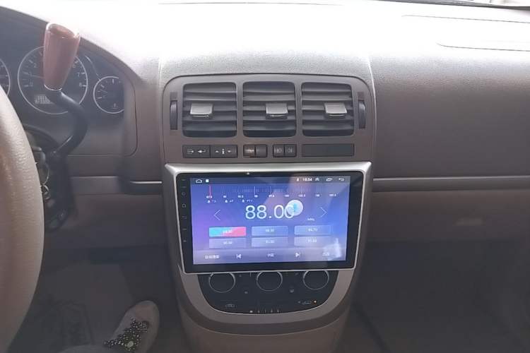 Used Buick GL8 2014 2.4L Classic Edition Audio And AC Panel