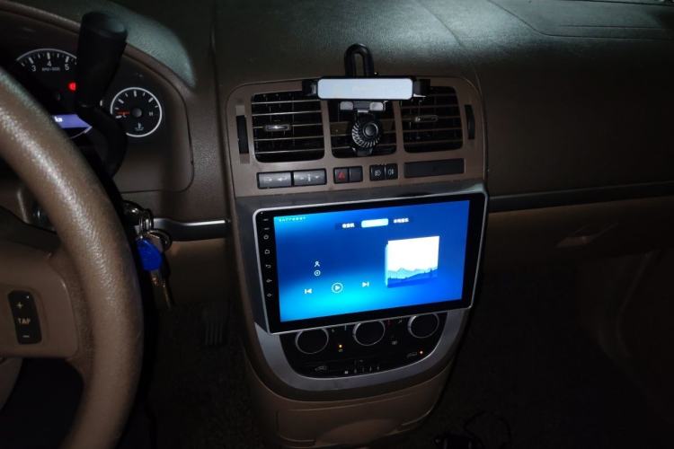 Used Buick GL8 2014 2.4L Classic Edition Audio And AC Panel