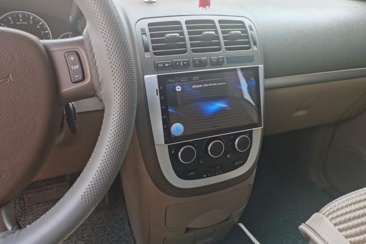 Used Buick GL8 2014 2.4L Classic Edition Audio And AC Panel
