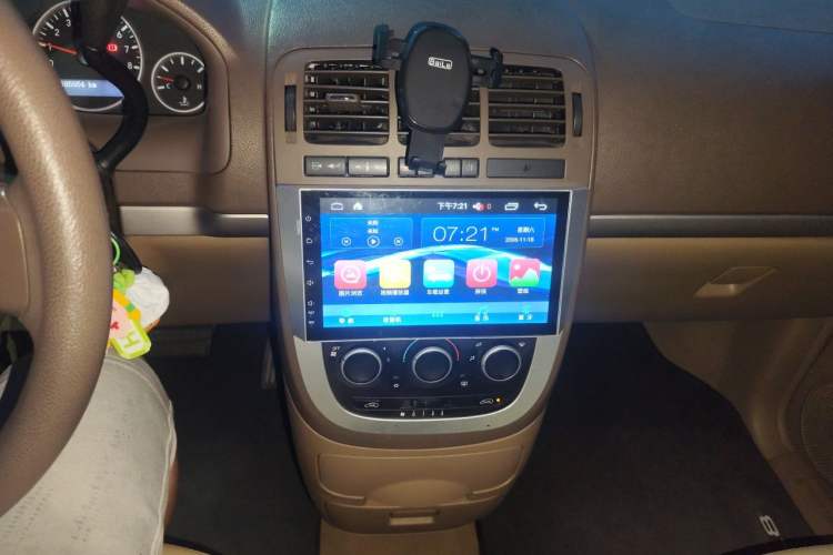 Used Buick GL8 2014 2.4L Comfort Edition Audio And AC Panel
