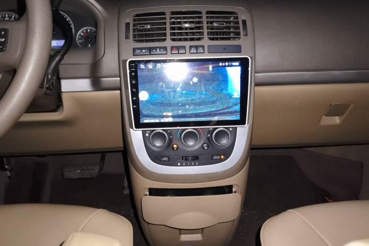 Used Buick GL8 2014 2.4L Comfort Edition Audio And AC Panel