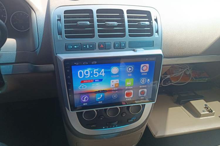 Used Buick GL8 2014 2.4L Classic Edition Audio And AC Panel