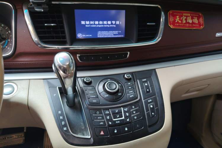 Used Buick GL8 2014 3.0L XT Luxury Business Flagship Edition Audio And AC Panel