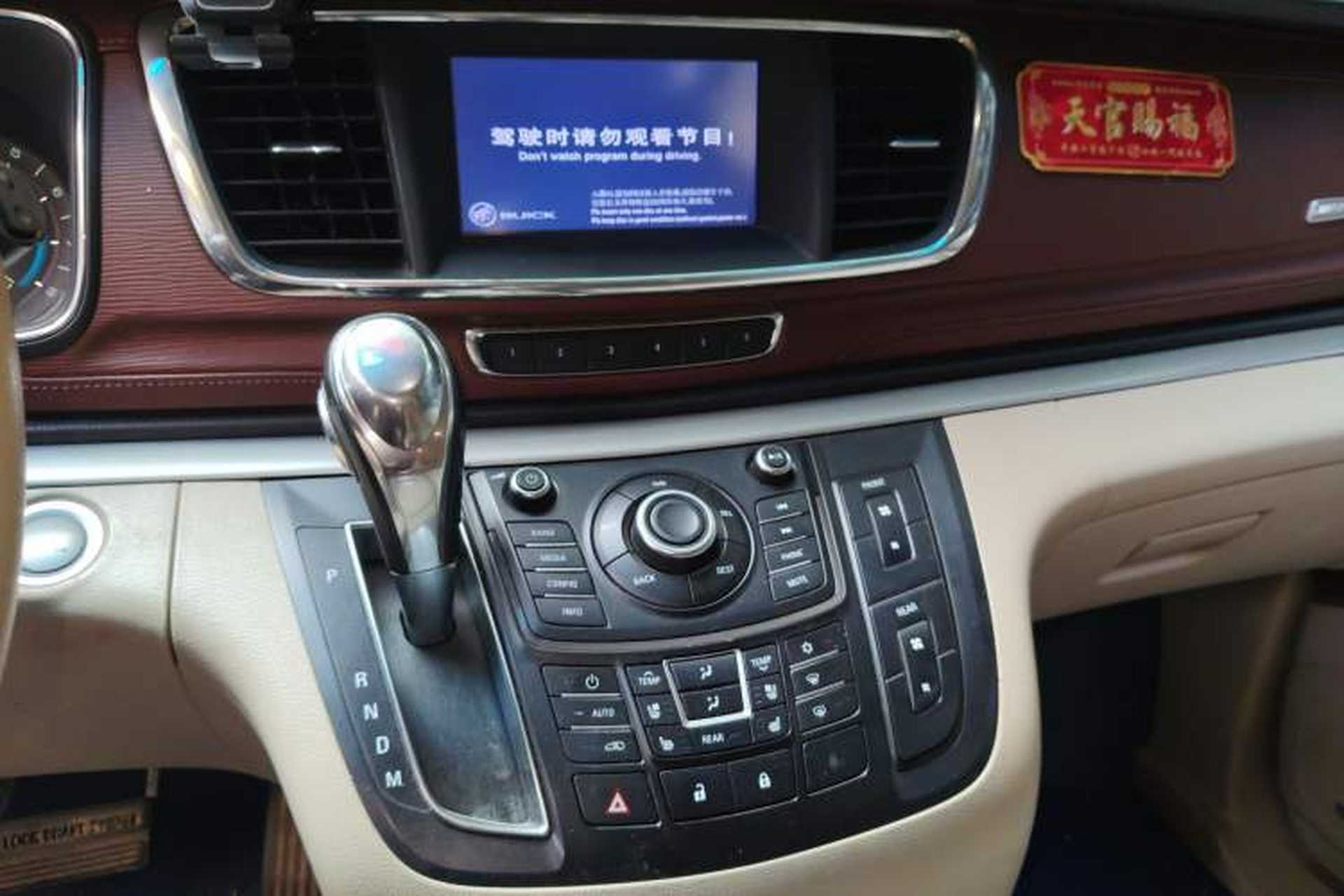 Used Buick GL8 2014 3.0L XT Luxury Business Flagship Edition Audio And AC Panel