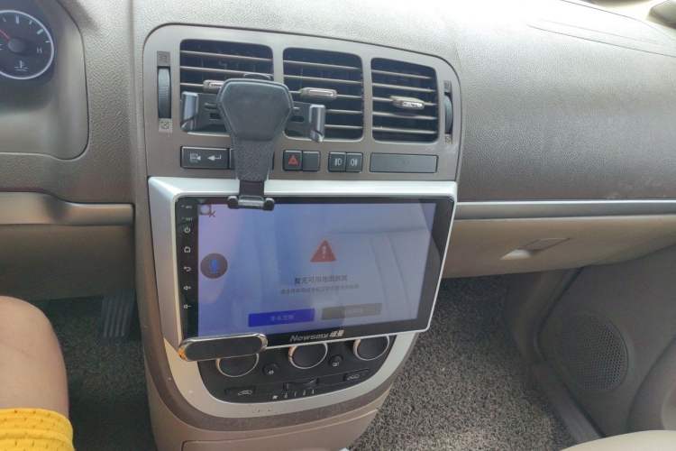 Used Buick GL8 2014 2.4L Classic Edition Audio And AC Panel