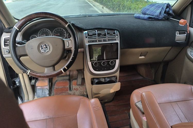Used Buick GL8 2014 2.4L Classic Edition Center Console