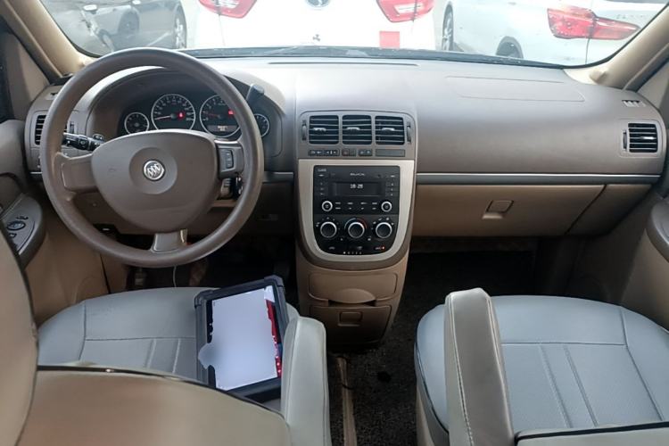 Used Buick GL8 2014 2.4L Classic Edition Center Console