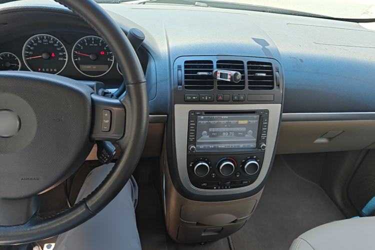 Used Buick GL8 2014 2.4L Executive Edition Center Console