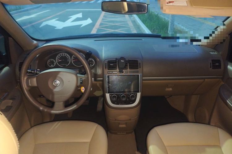 Used Buick GL8 2014 2.4L Comfort Edition Center Console