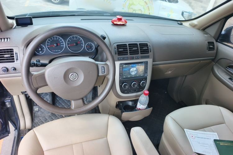 Used Buick GL8 2014 2.4L Classic Edition Center Console